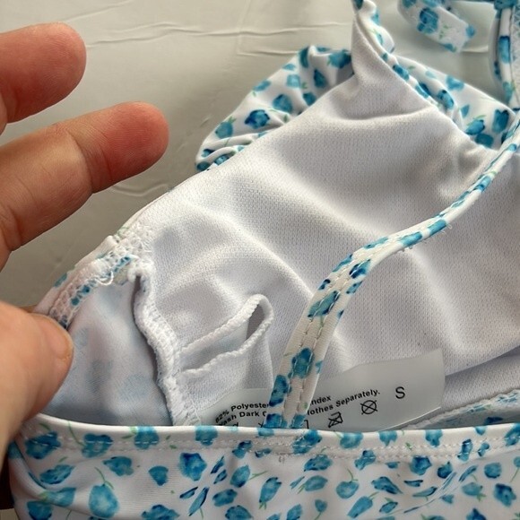 SHEIN Size Small Blue White Ditzy Floral Bikini Swim Top Padded Adjustable Strap - Picture 5 of 6